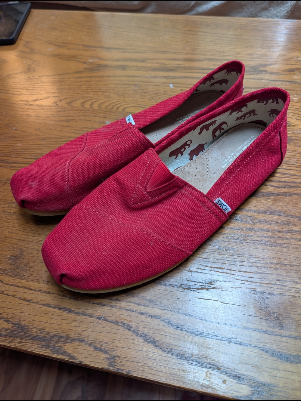 TOMS Classic Canvas Slip-On Flats in Red